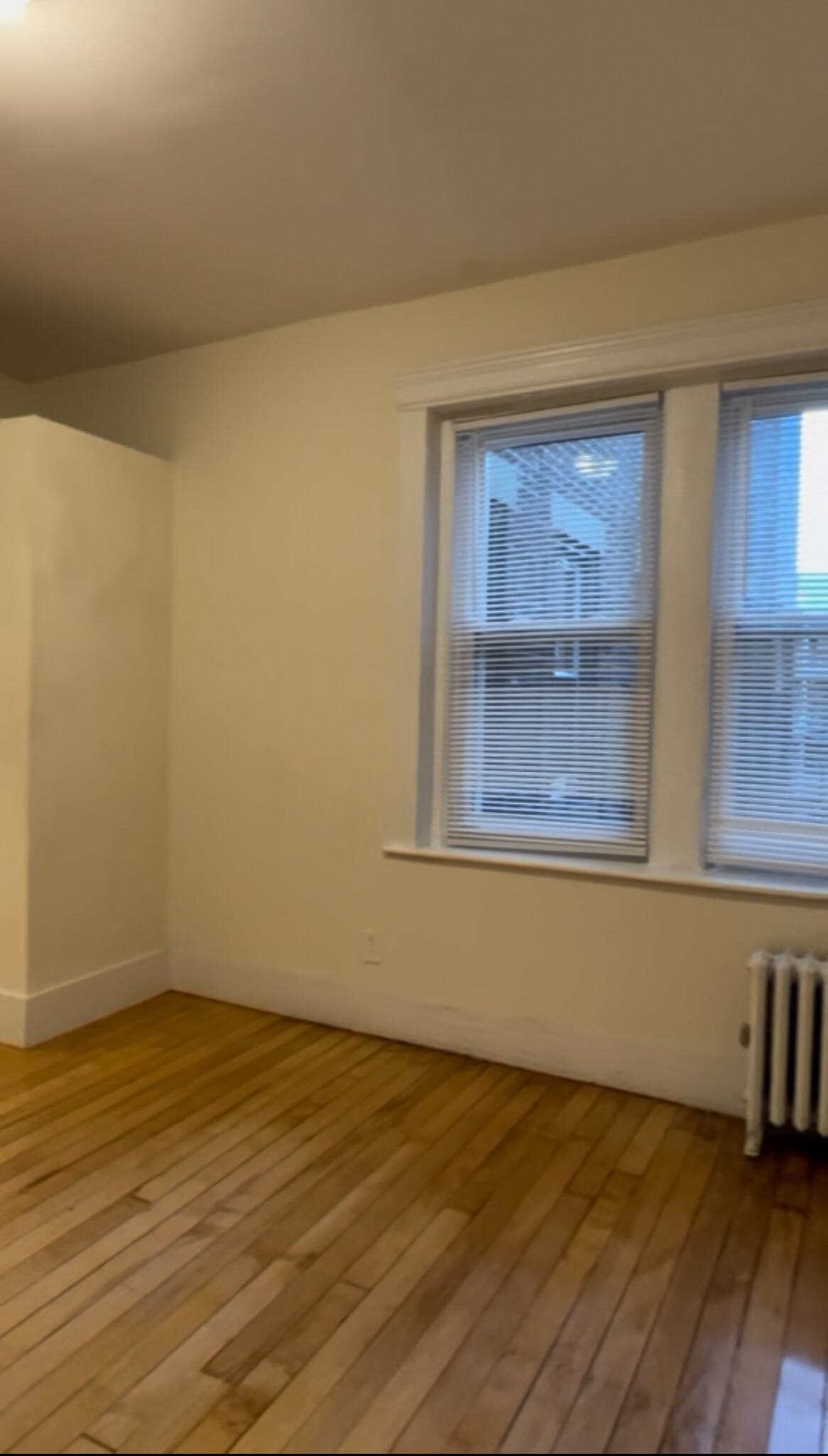 Building Photo - 215 Harvard Ave