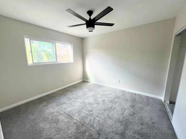 Building Photo - 446 Annette Pl