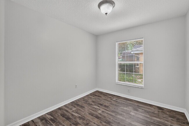 Building Photo - 1304 Wood Duck Ln