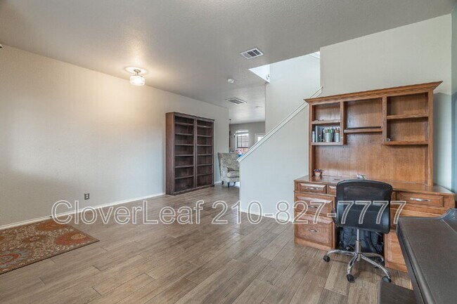 Building Photo - 170 Bentwood Ranch Dr