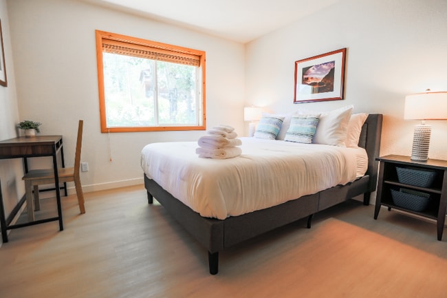 Building Photo - 12996 Oberwald Way