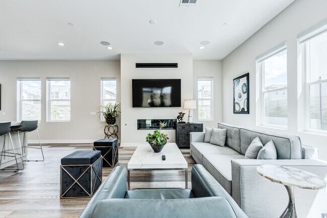 Building Photo - Incredible Fully Furnished New Home In Lak...