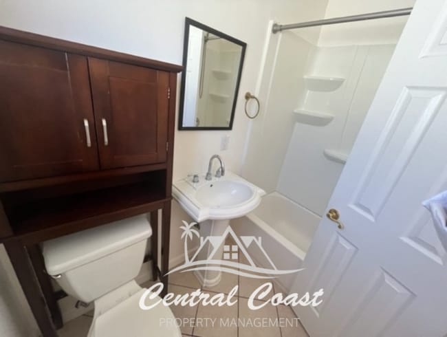 Building Photo - 0 Farrell Dr