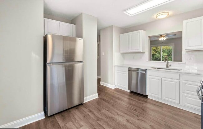 Building Photo - ?Newly Renovated Private Basement Suite – Frederick, MD ?