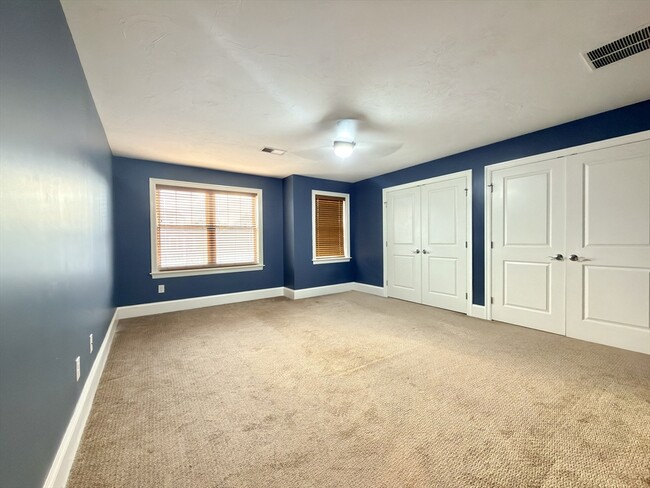 Building Photo - 99 Brookview Rd