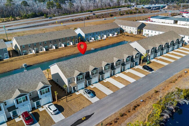 Building Photo - 2031 Lake View Cir