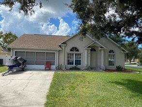 Building Photo - Spacious Corner Lot Home with Split Floor Plan | Fenced Yard | Great Value