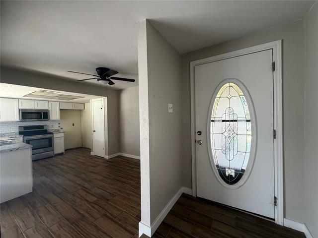 Building Photo - 726 Ravencroft Dr
