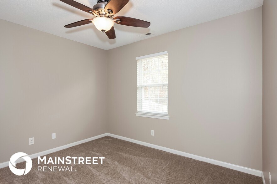 Building Photo - 120 Drawbridge Ct