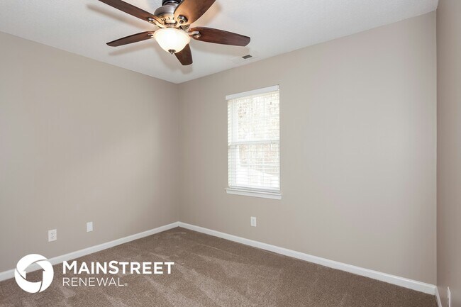 Building Photo - 120 Drawbridge Ct
