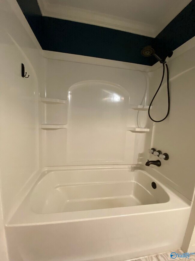 Building Photo - 12122 Chicamauga Trail SE