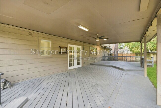 Building Photo - 6307 Jadecrest Dr