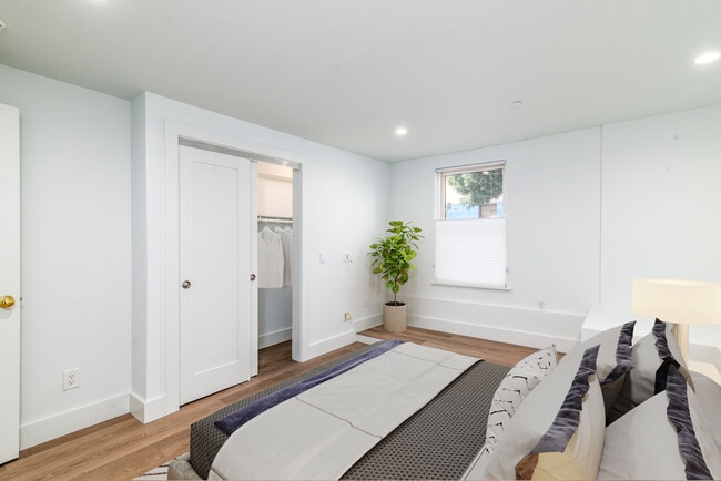Interior Photo - 3201 23rd Street