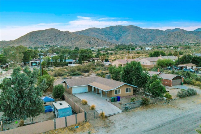 Building Photo - 11074 Knobb Ave