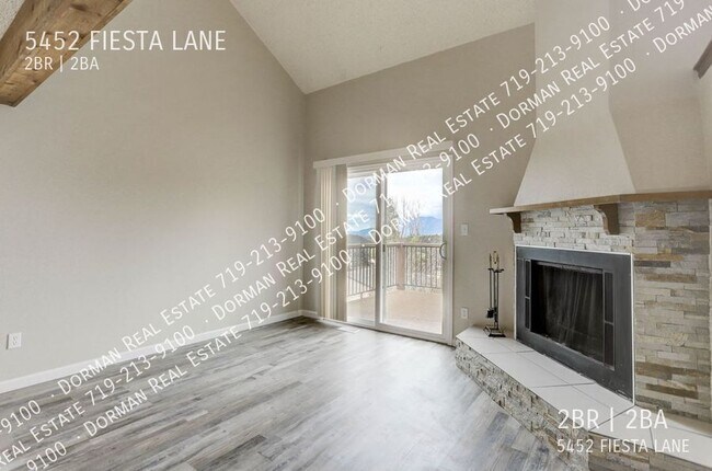 Building Photo - 5452 Fiesta Ln