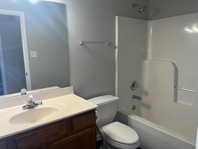 Building Photo - 10139 Cross Valley Dr