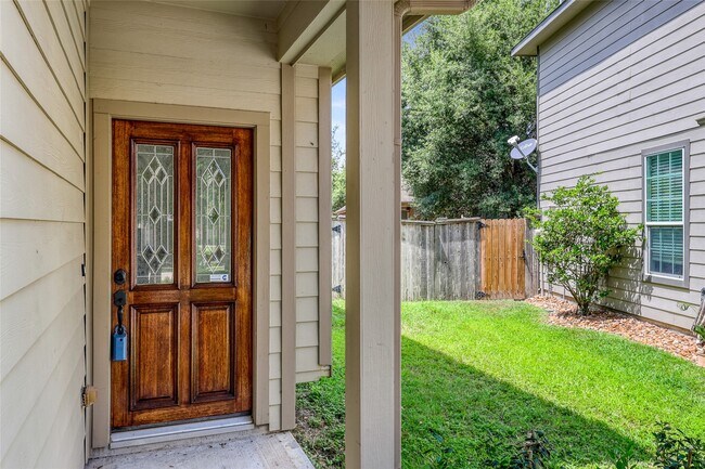 Building Photo - 24558 Folkstone Cir