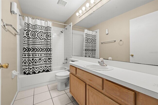 Building Photo - 14772 Laguna Beach Cir