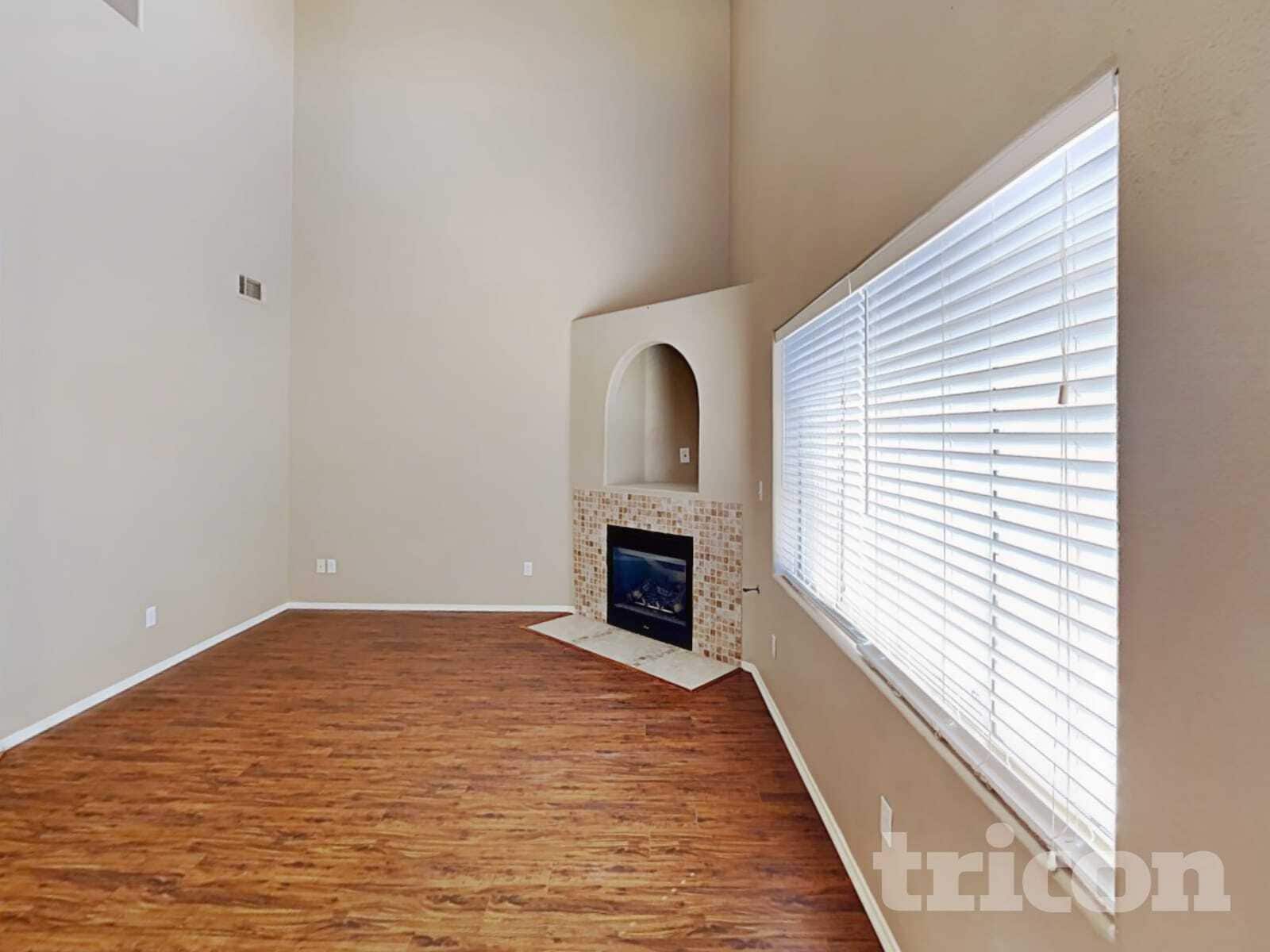 Building Photo - 2023 Betty Davis St