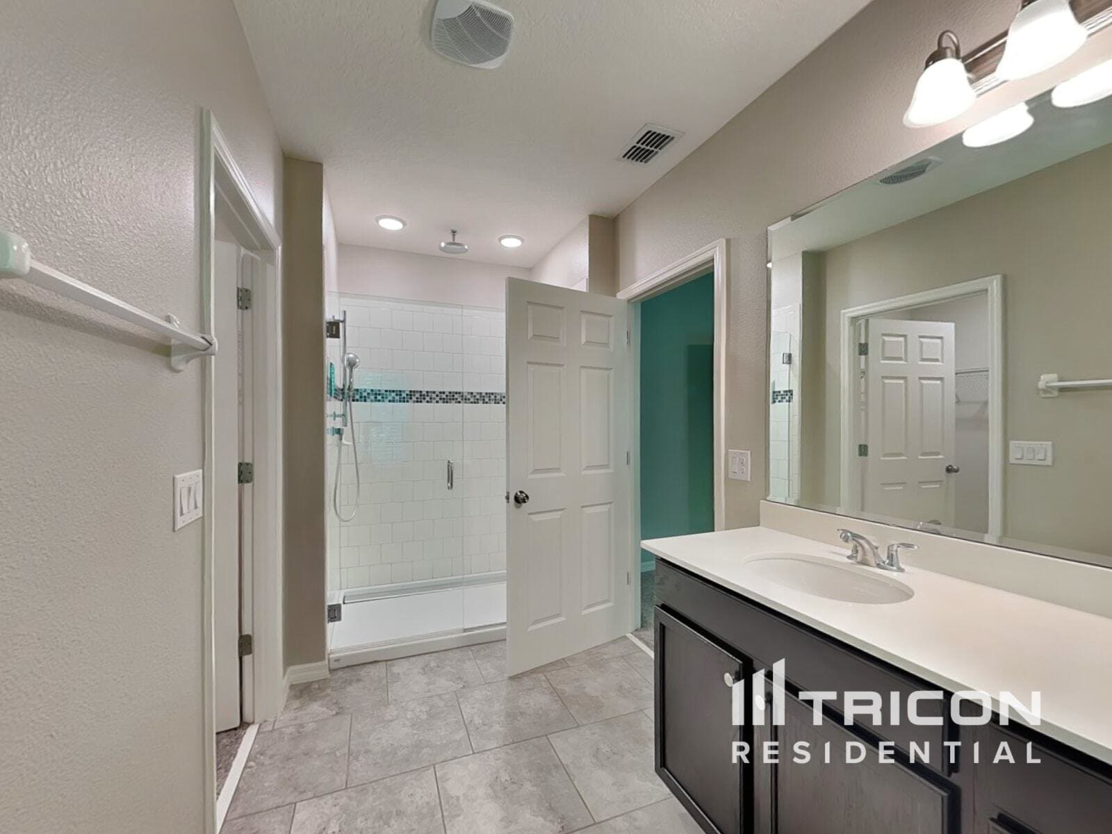 Building Photo - 34633 Salerno Cir