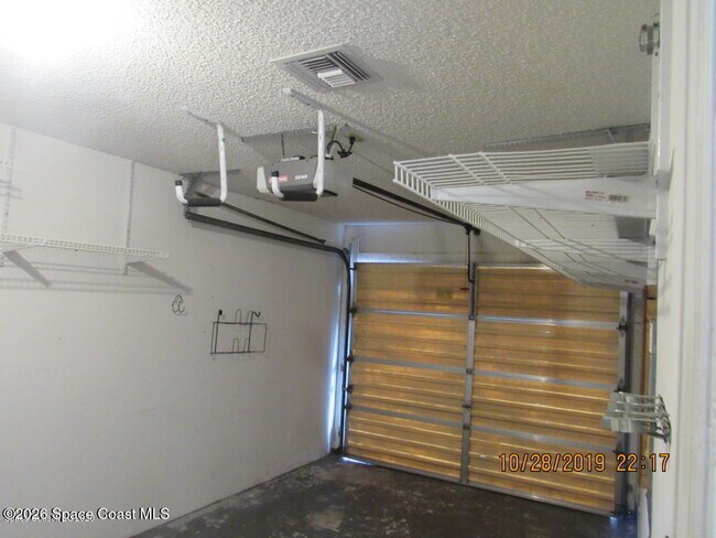 Building Photo - 151 Plover Ln
