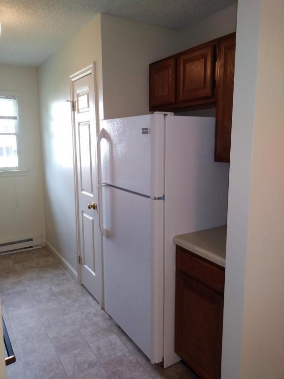 Building Photo - 375 Girio Terrace