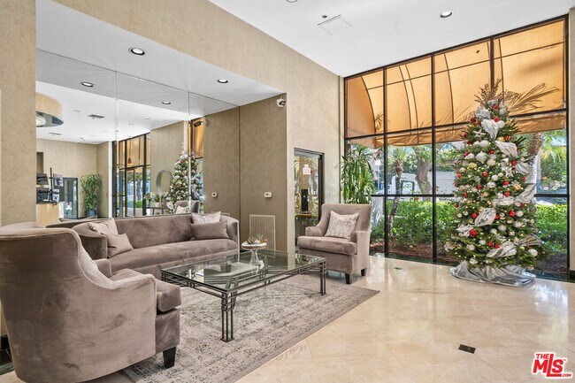 Building Photo - 10535 Wilshire Blvd