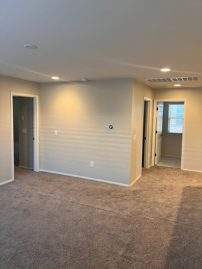 Building Photo - 16023 S Camino Casal