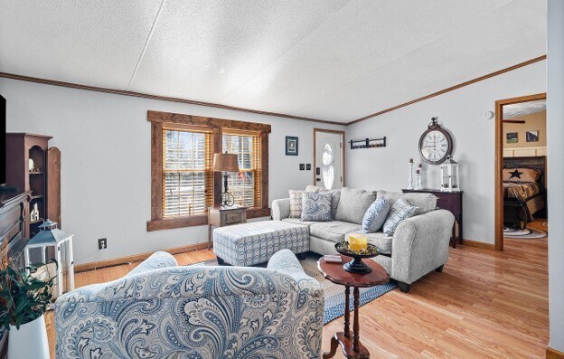Building Photo - 268 Harmony Dr