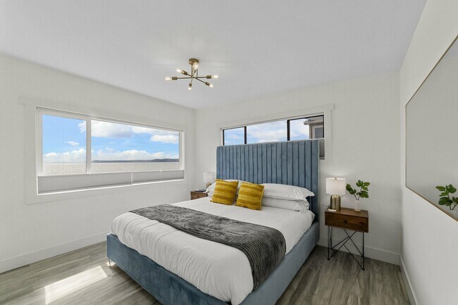 Building Photo - 260 E Driftwood Shores Rd