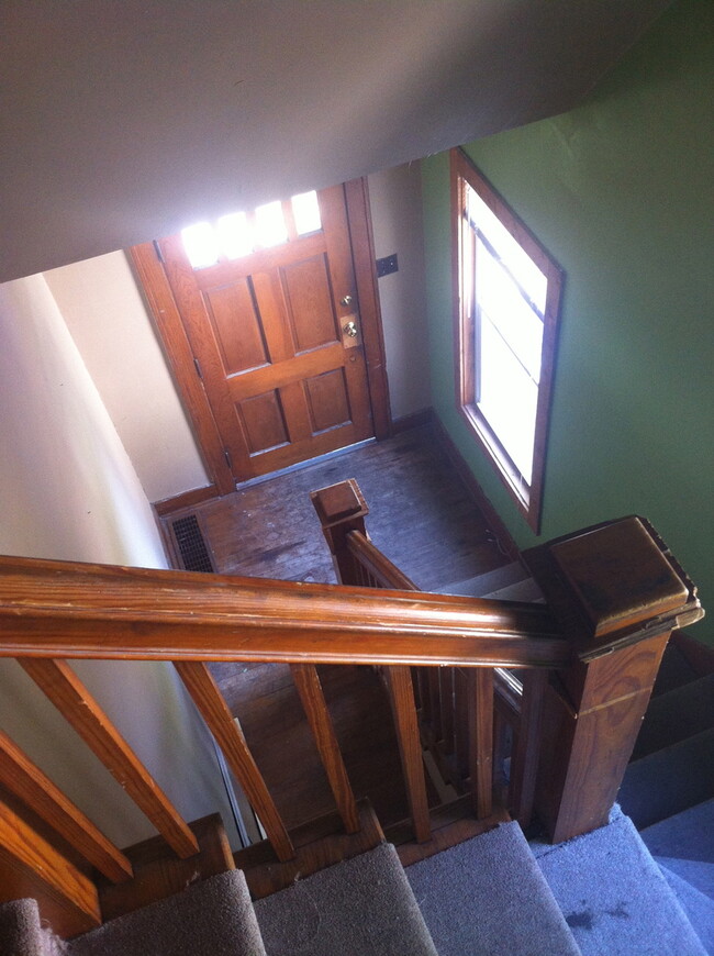 Building Photo - 1101 Tippecanoe St