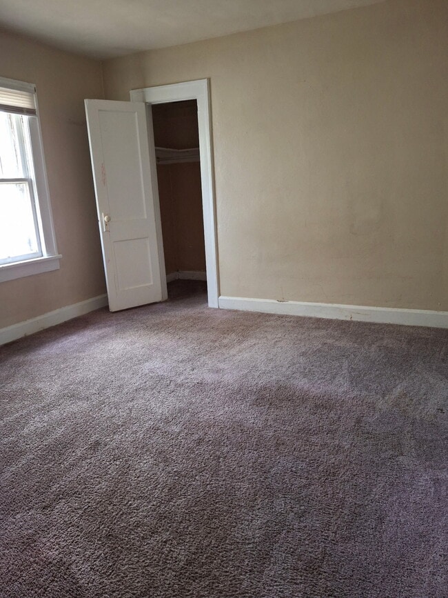 Building Photo - 2308 Pitt St