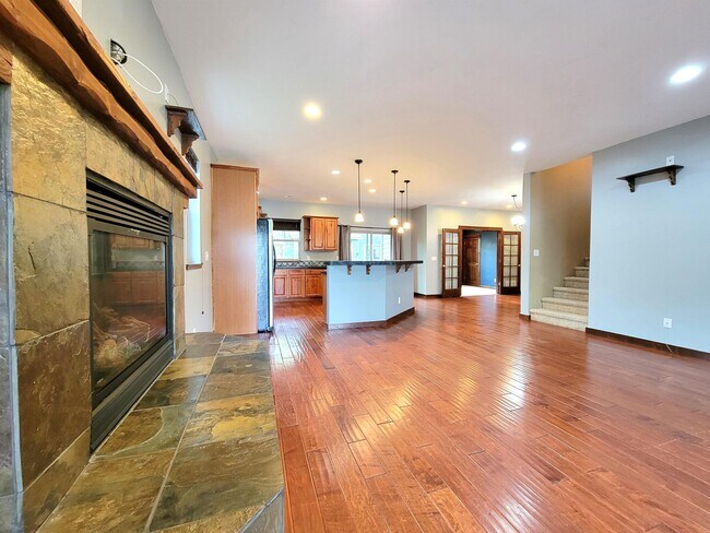 Building Photo - 1624 Gale Ct