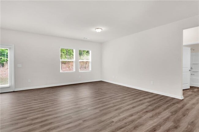 Building Photo - 4715 Bluffton Ct