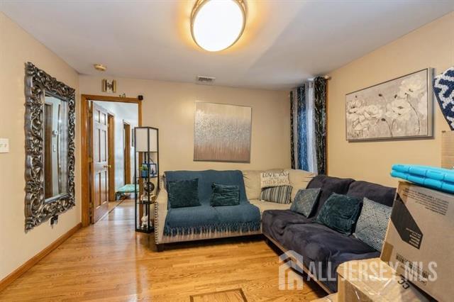 Building Photo - 1012 Paterson Plank Rd