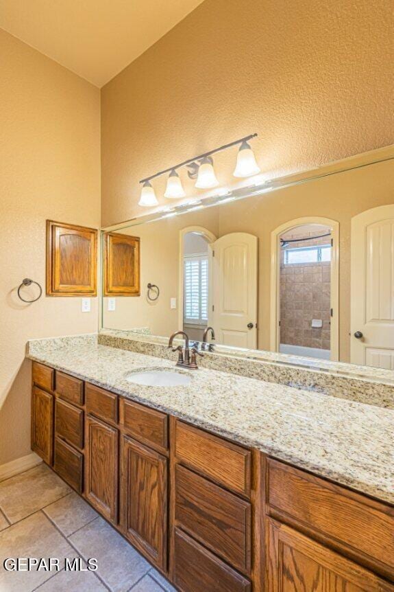 Building Photo - 3849 Tierra Campa Dr