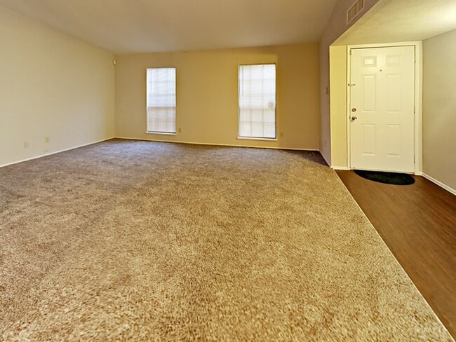Building Photo - No Application Fee* Plus $250 Off First & ...