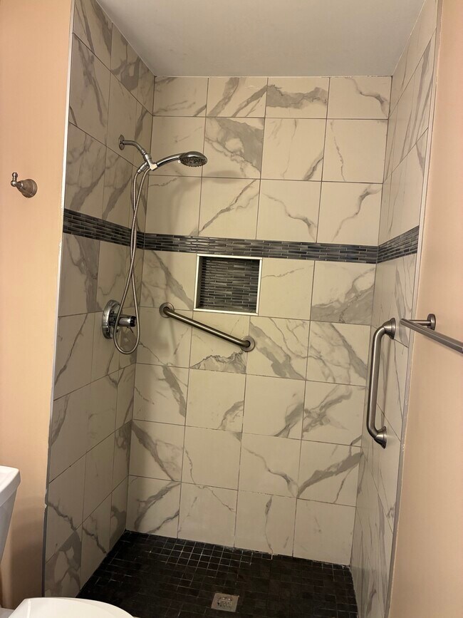 Building Photo - 30661 Hidden Pines Ln