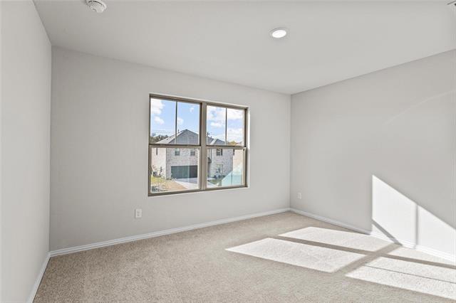 Building Photo - 512 Meadow Run Dr