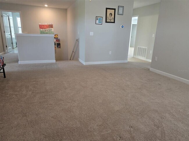 Building Photo - 4335 Mount Bandon Dr