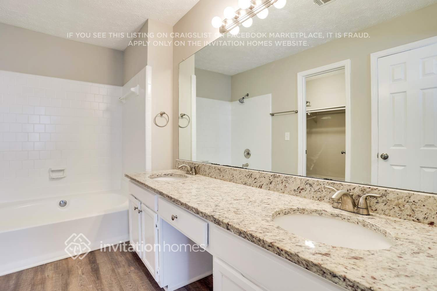 Building Photo - 6574 Eastbriar Dr