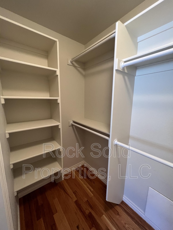 Building Photo - 6003 Crow Rd