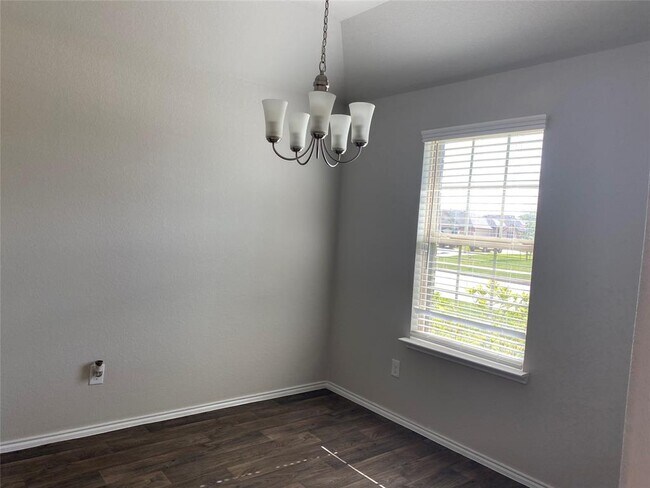 Building Photo - 8218 Rose Petals Ln