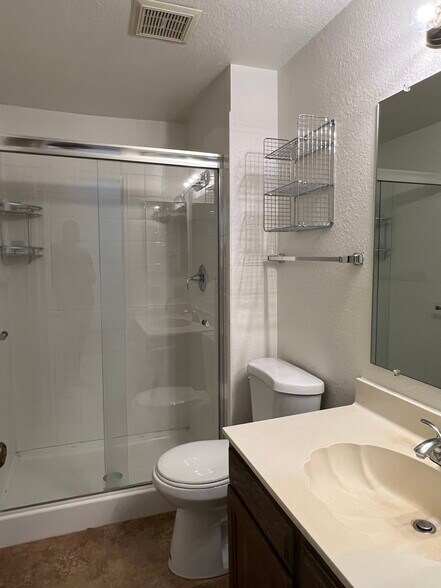 Building Photo - 1723 W Rosal Dr