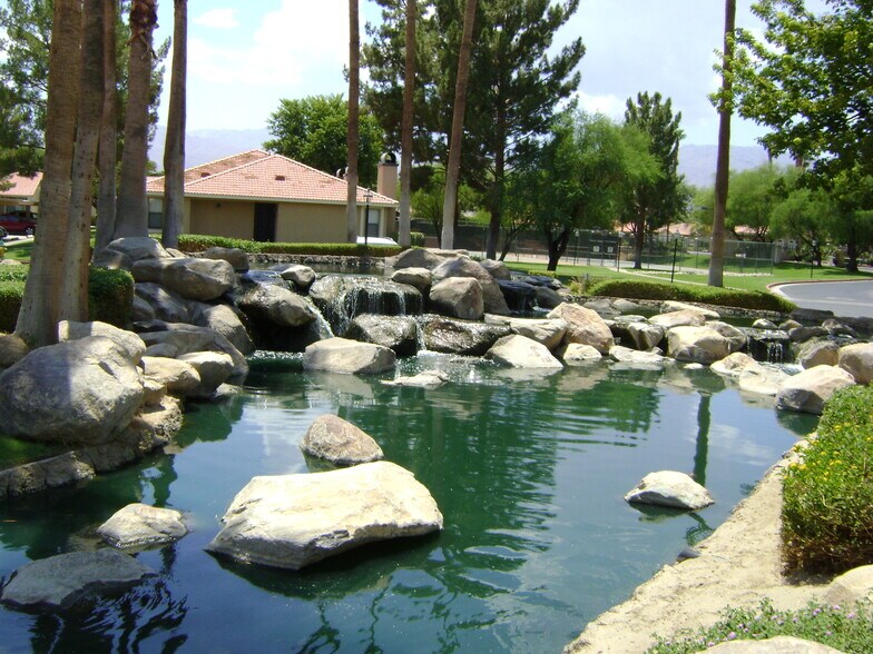 Building Photo - 43376 Cook St