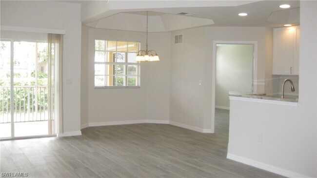 Building Photo - 5180 Park Rd