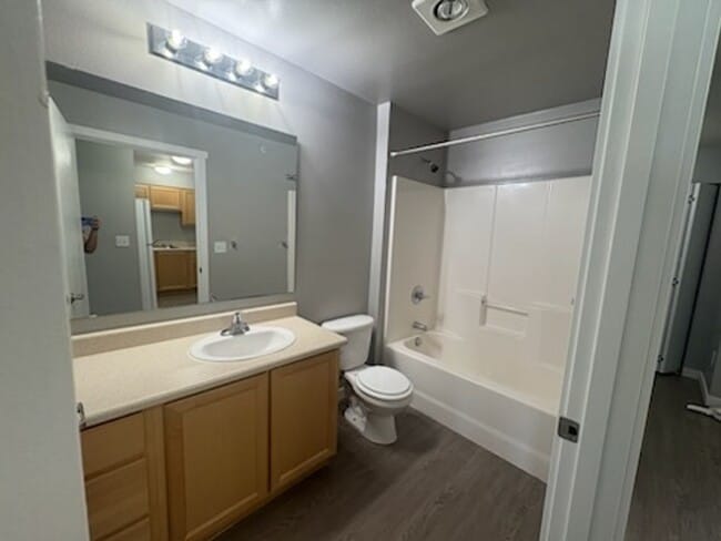 Building Photo - Belleau Woods: Your Home is Waiting!