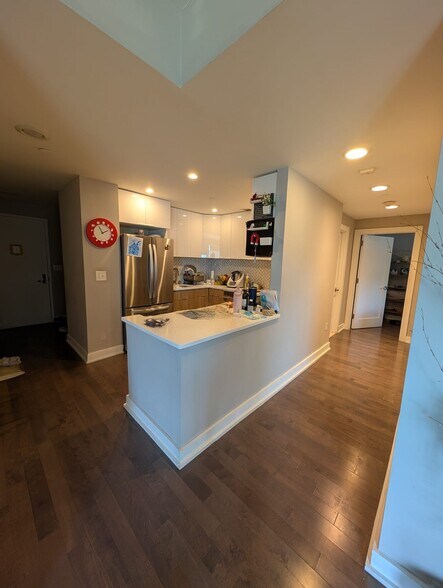 Building Photo - 3312 Hudson Ave