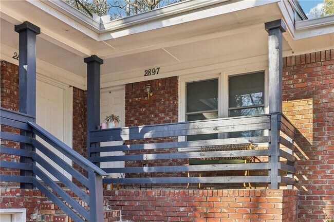 Building Photo - 2897 White Oak Dr