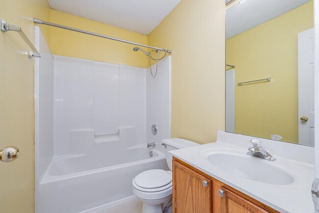 Building Photo - 9026 Tibble Creek Way